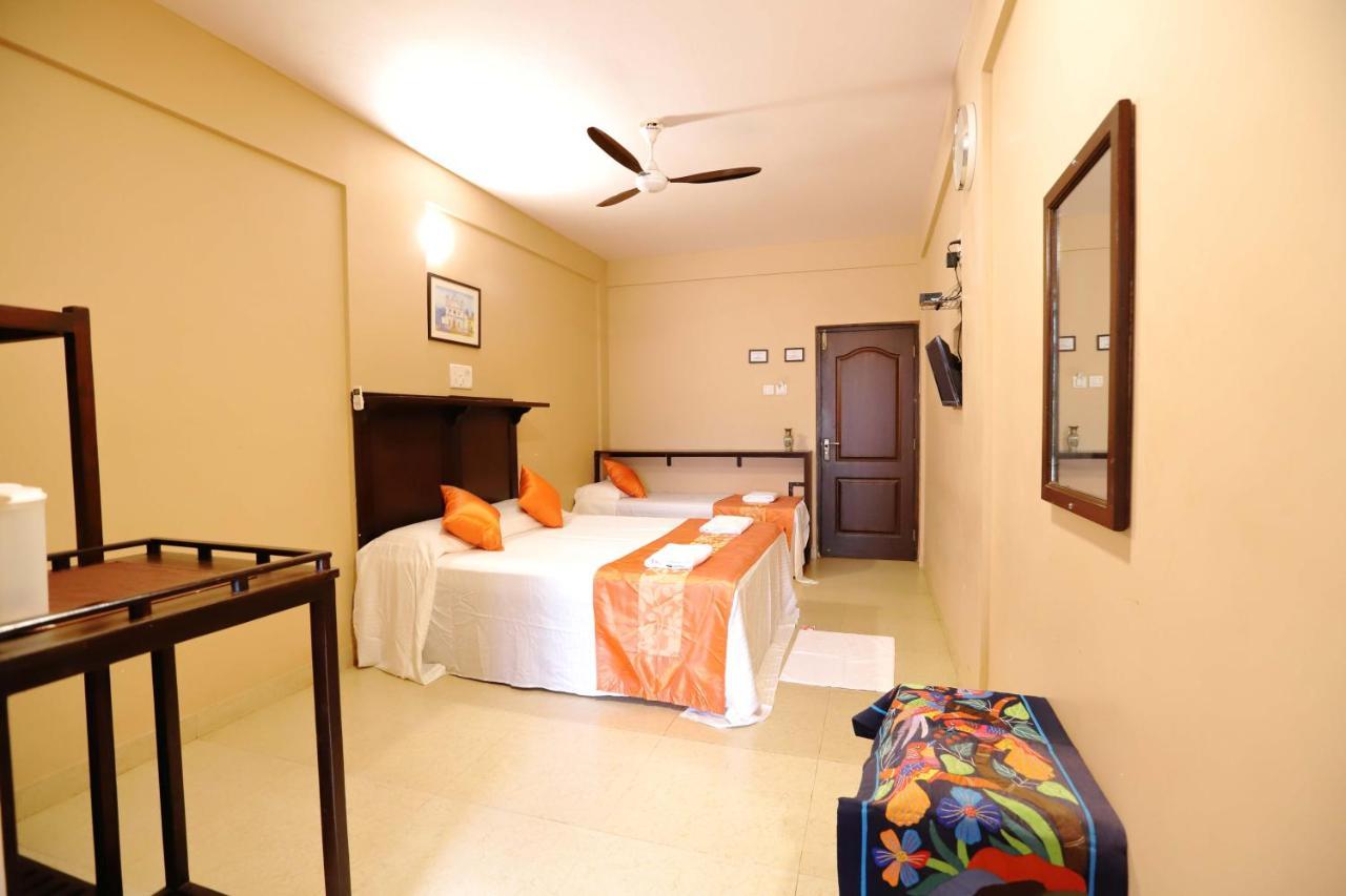 Dimar Beach Hotel Calangute Exteriör bild