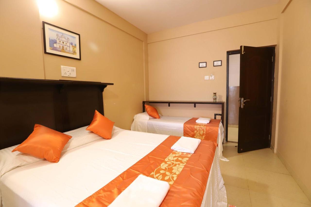 Dimar Beach Hotel Calangute Exteriör bild