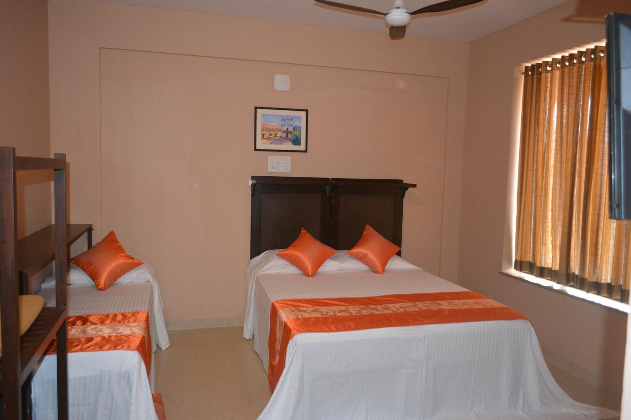 Dimar Beach Hotel Calangute Exteriör bild